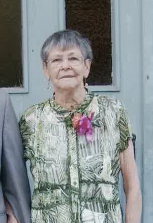 Estelle Saumure (née Morin)